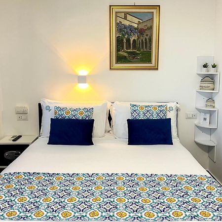 Il Filo Di Arianna Bed & Breakfast Sorrento Ngoại thất bức ảnh