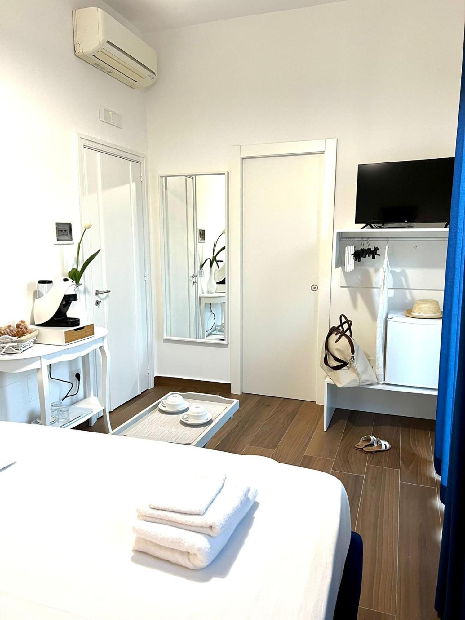 Il Filo Di Arianna Bed & Breakfast Sorrento Ngoại thất bức ảnh