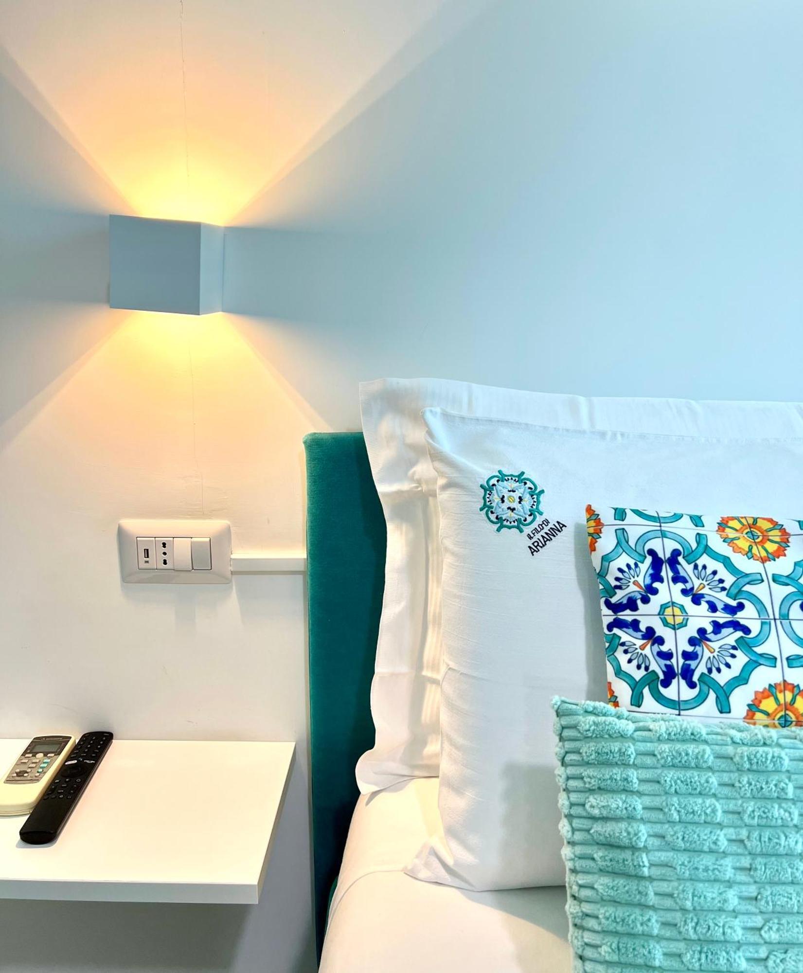 Il Filo Di Arianna Bed & Breakfast Sorrento Ngoại thất bức ảnh