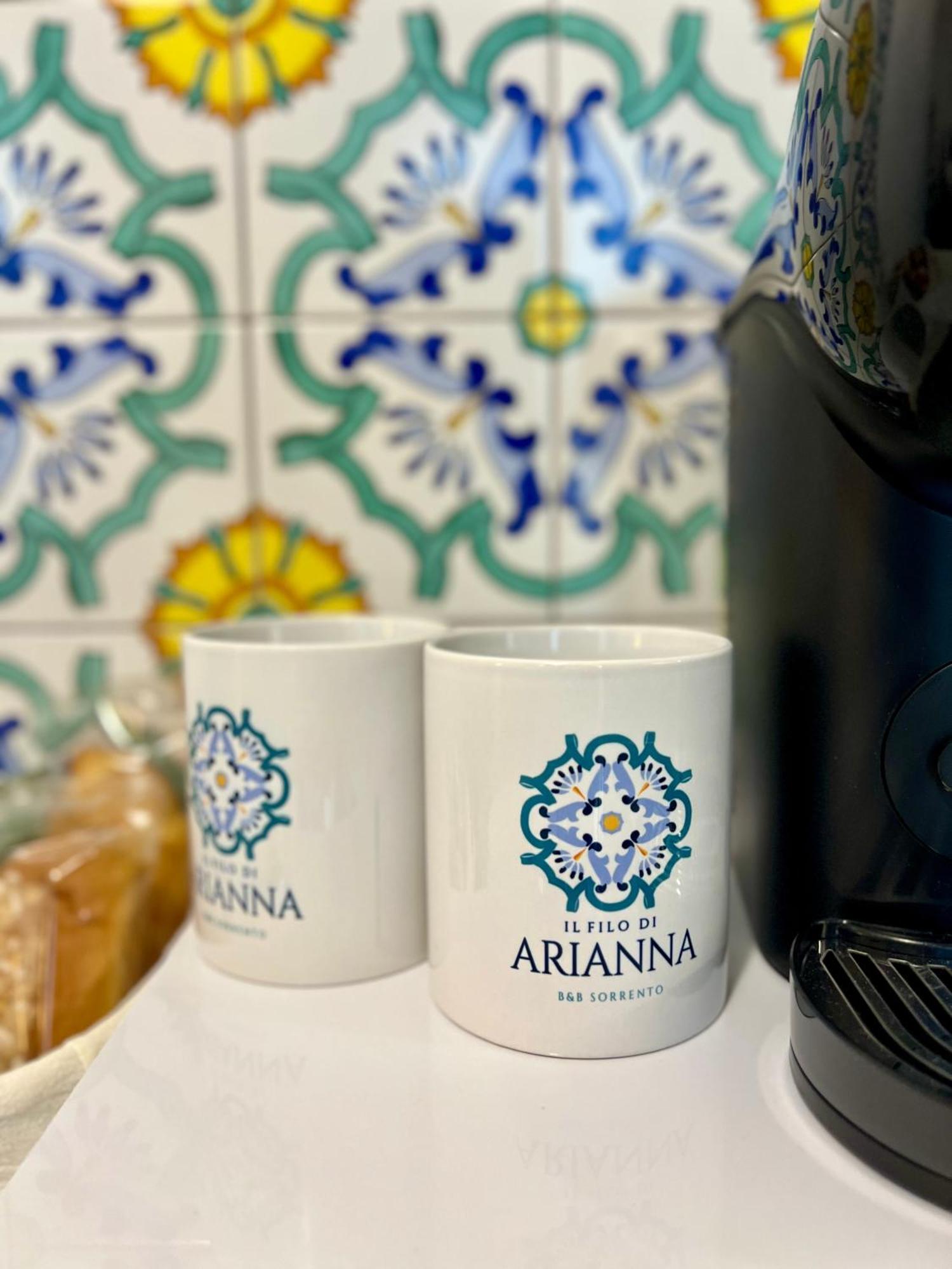 Il Filo Di Arianna Bed & Breakfast Sorrento Ngoại thất bức ảnh